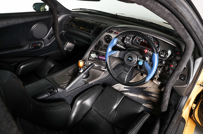 Illustration for article titled This V12, 222-MPH Monster Of A Toyota Supra Is Up For Auction Soon